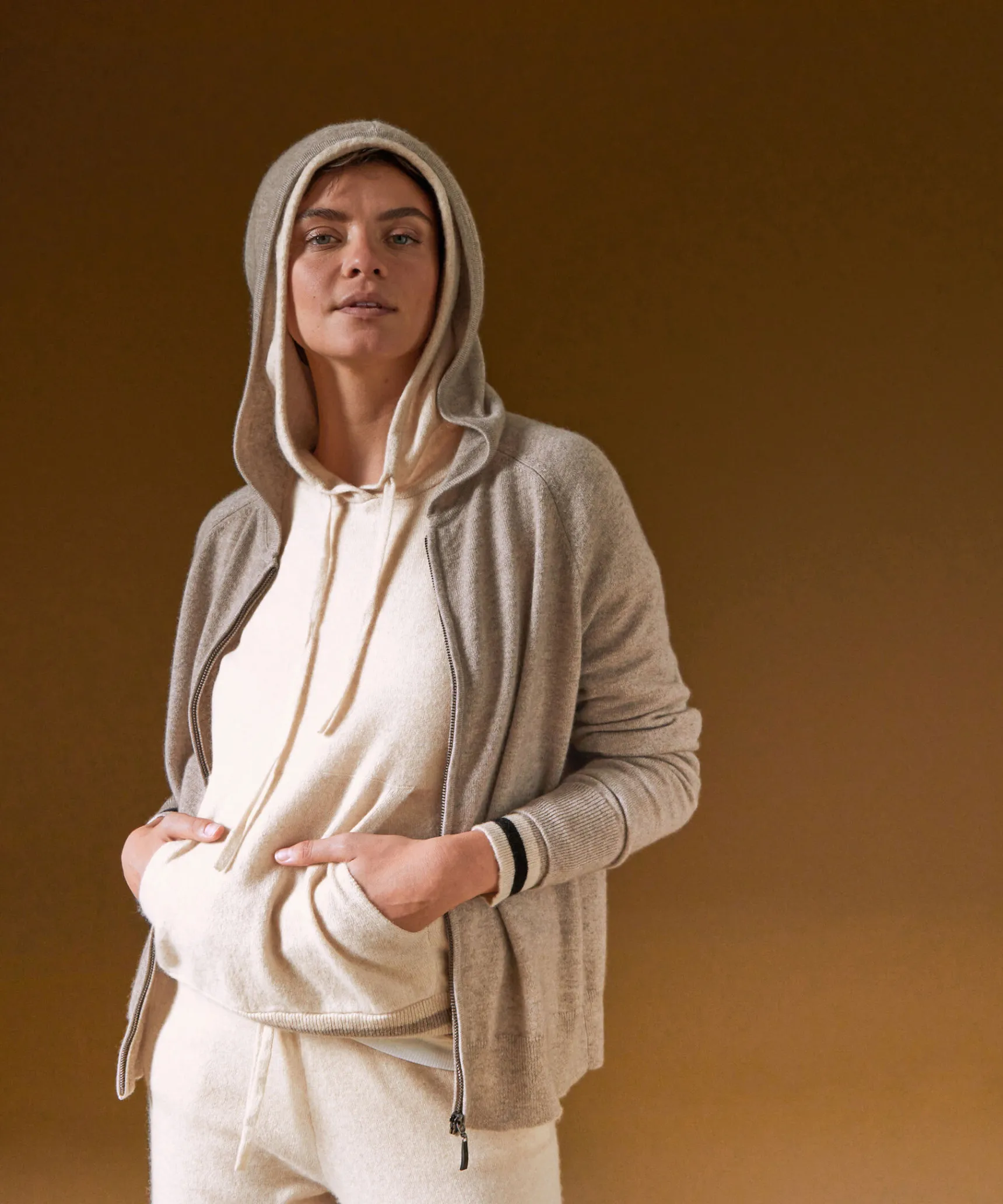 Sale Rodier Blouson à capuche en cachemire marron taupe