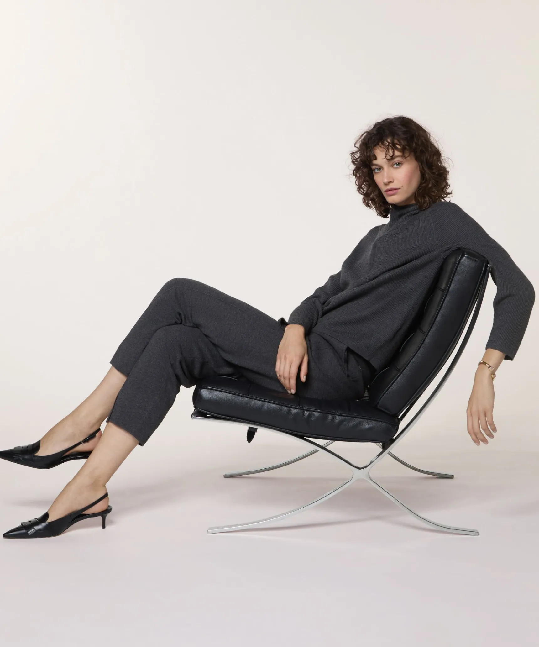 Rodier Pantalon cigarette en maille milano gris foncé