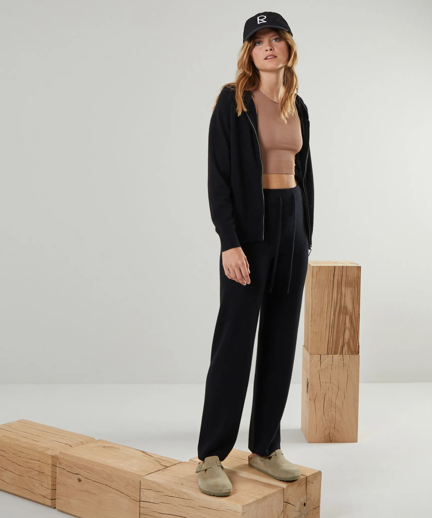 Clearance Rodier Pantalon droit en cachemire 2 fils noir