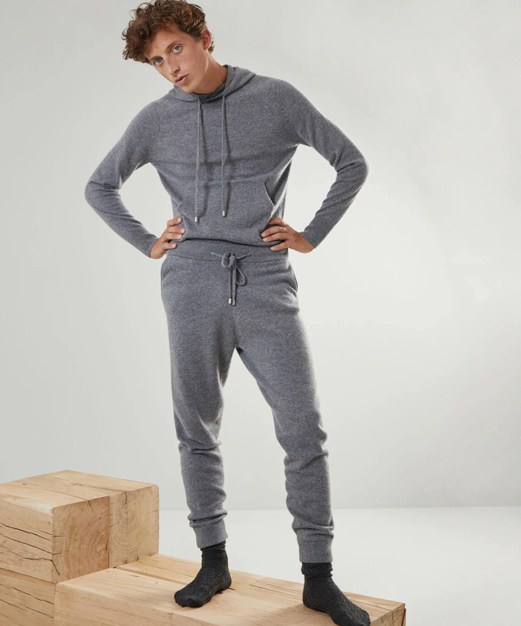 Clearance Rodier Pantalon jogging homme en cachemire 2 fils gris moyen