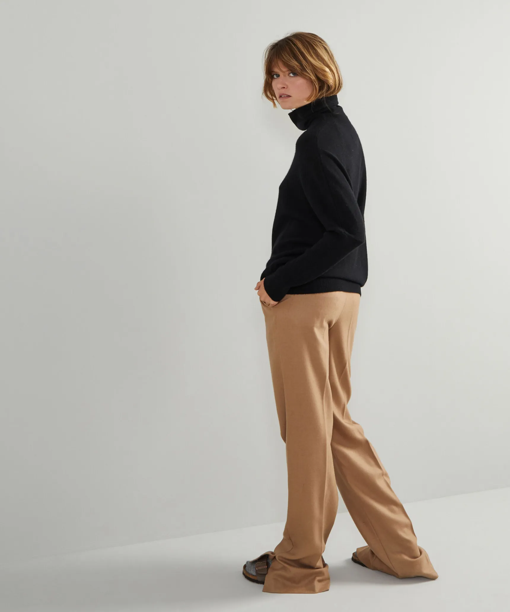Clearance Rodier Pull col montant oversize en cachemire 4 fils noir