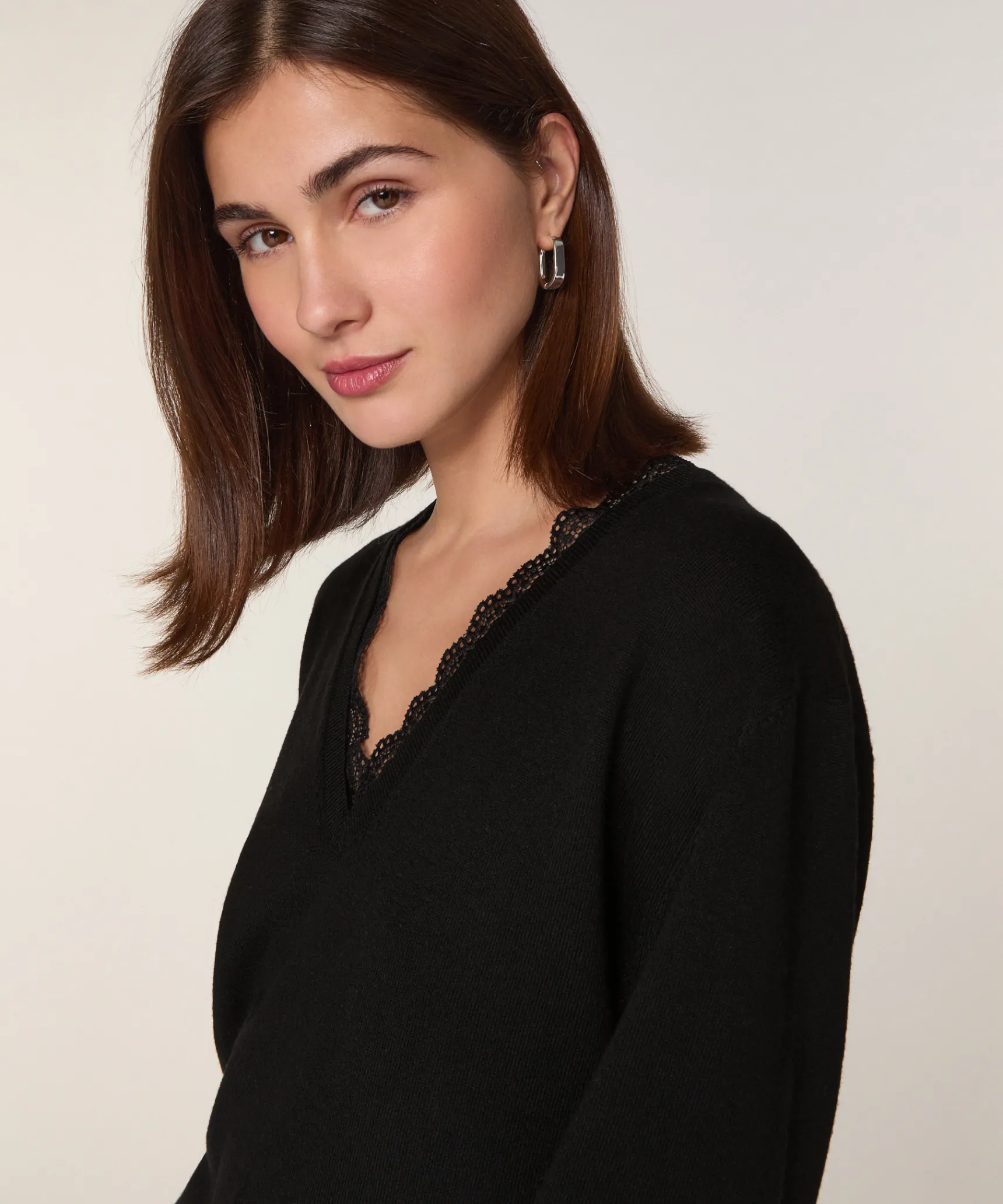 New Rodier Pull col V dentelle en laine noir