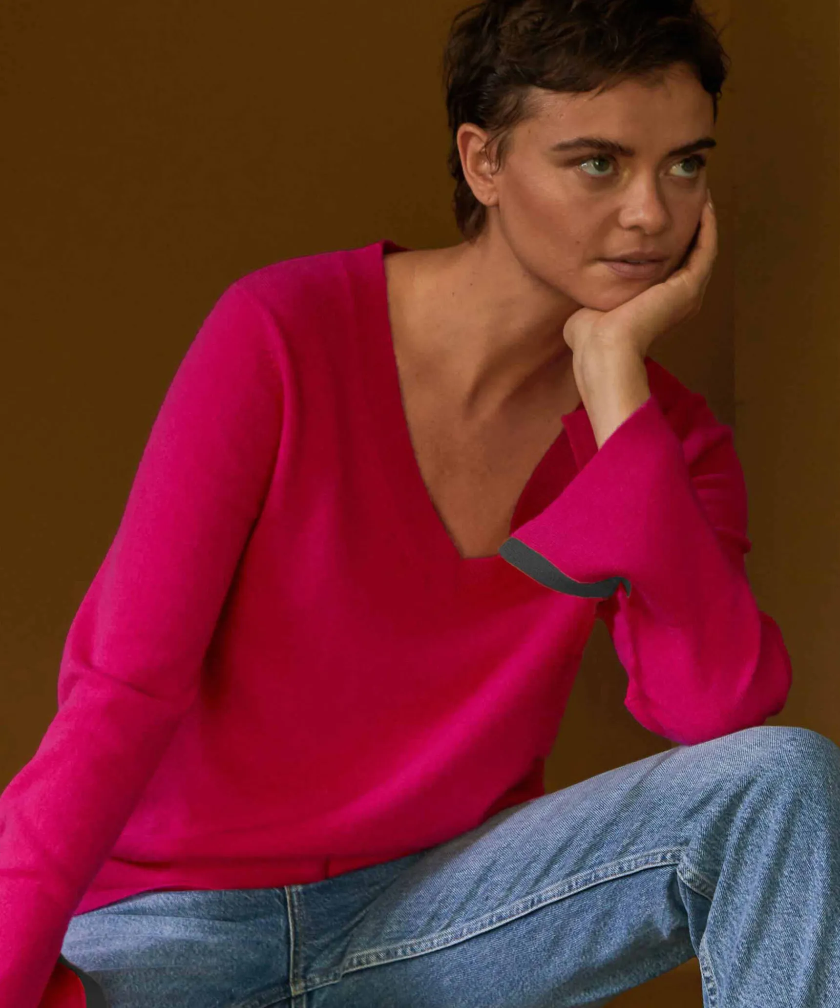Outlet Rodier Pull col V en cachemire rose tonique