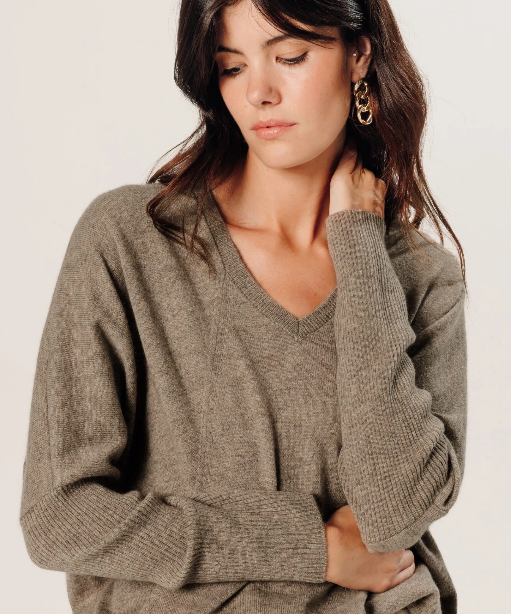 Clearance Rodier Pull col V oversize en cachemire beige