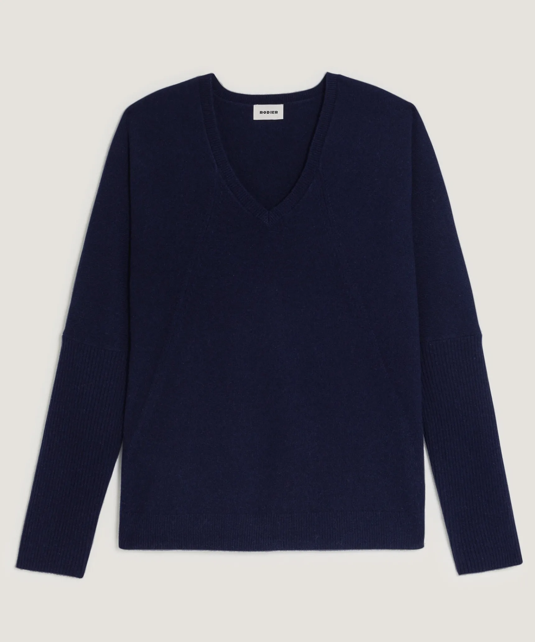 Outlet Rodier Pull col V oversize en cachemire bleu marine