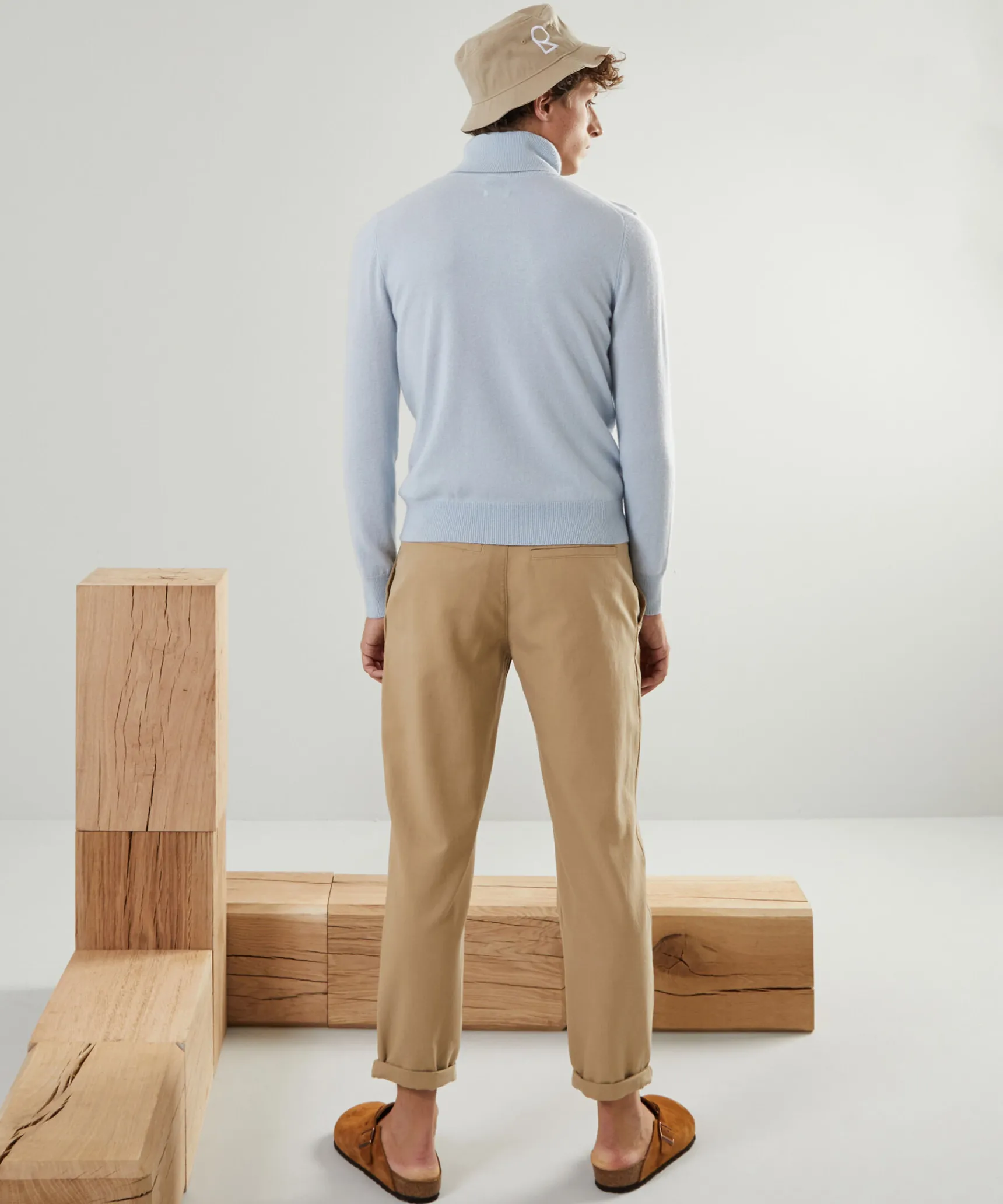 Sale Rodier Pull homme col roulé en cachemire 2 fils bleu ciel