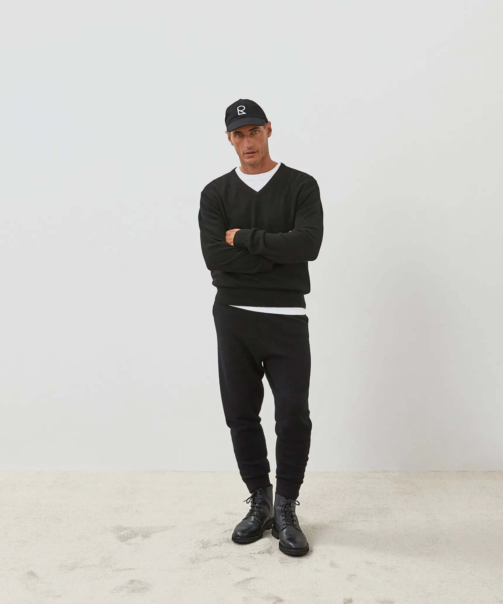 Discount Rodier Pull homme col V cachemire noir