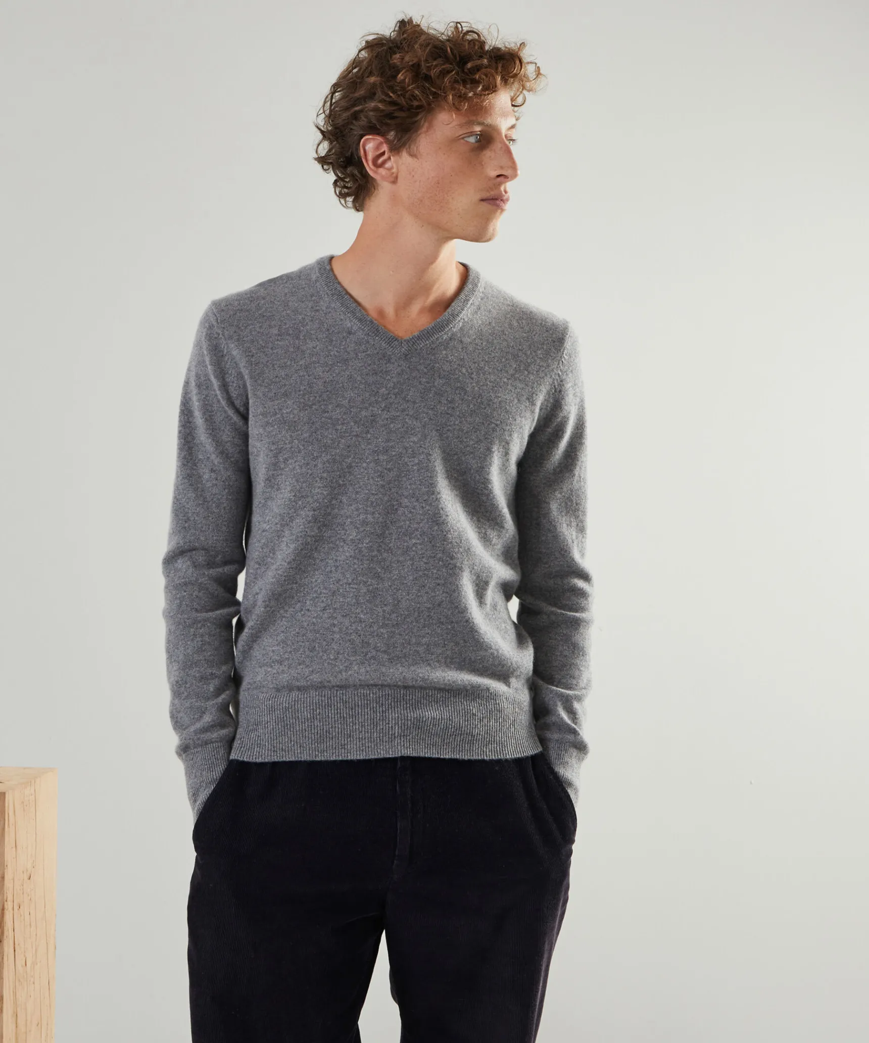 Hot Rodier Pull homme col V en cachemire 2 fils gris moyen