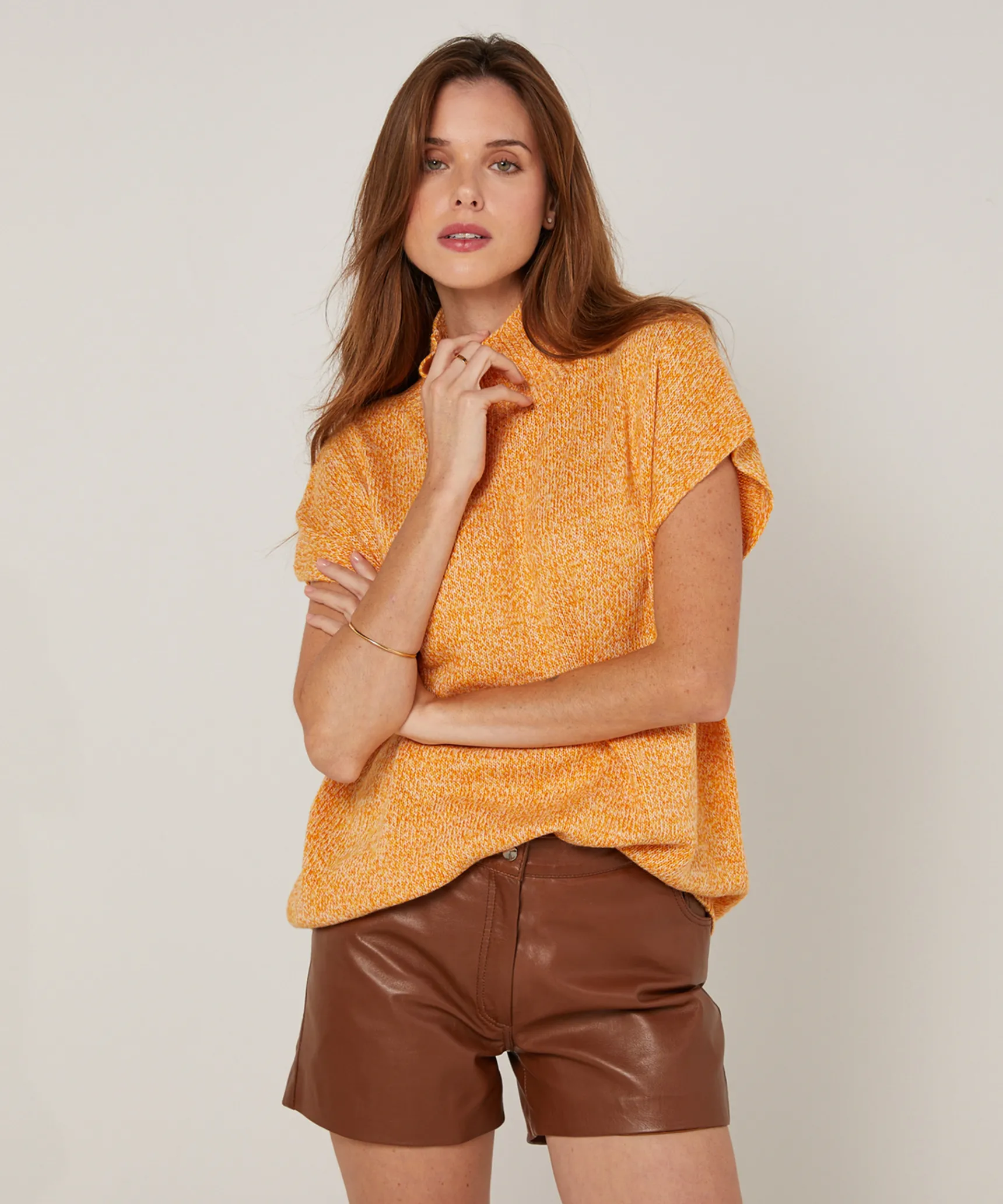 Hot Rodier Pull long col montant manches courtes chiné jaune
