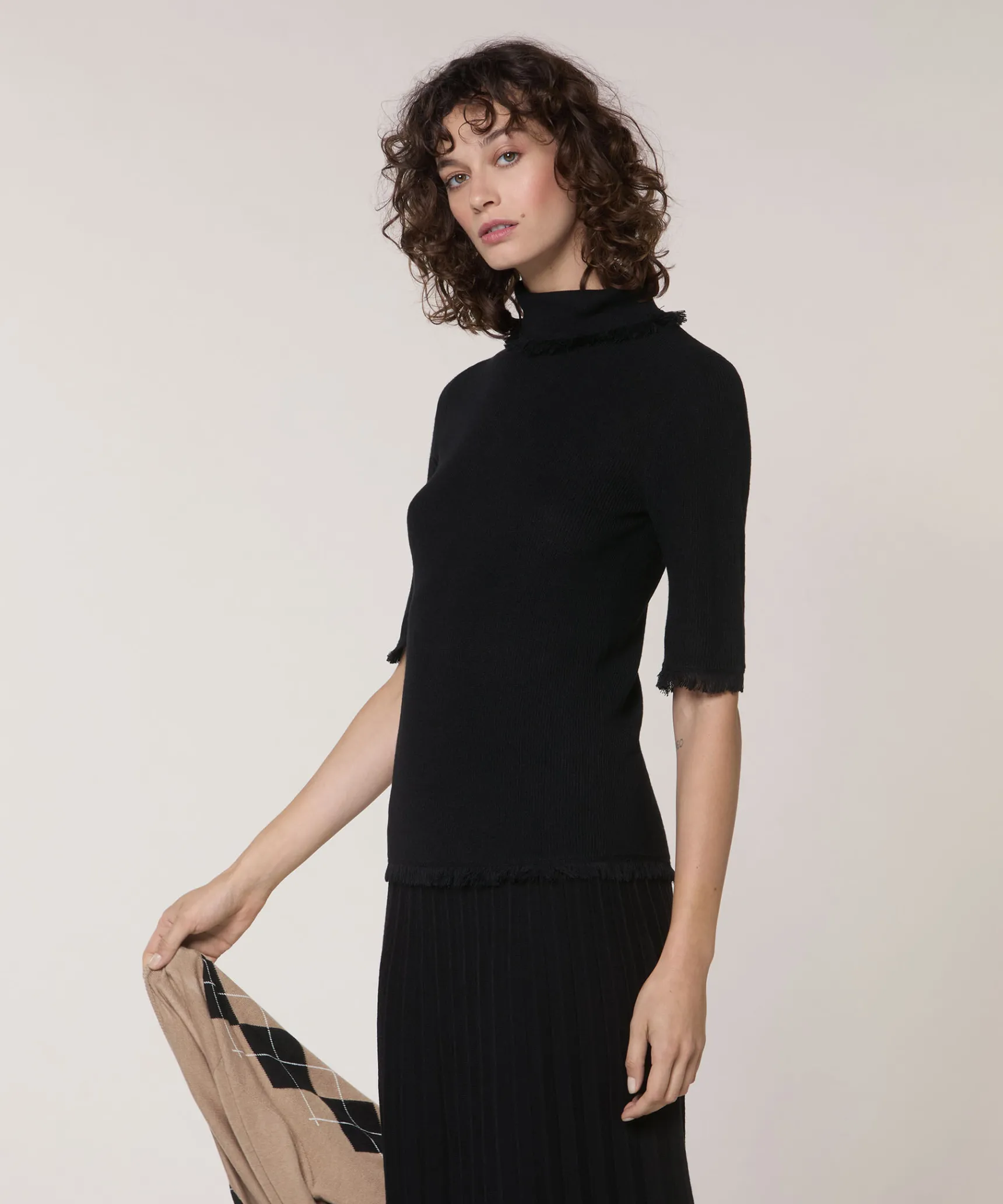 Outlet Rodier Pull manches courtes col roulé noir